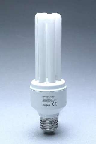 灯泡、节能、节能、摄影棚拍摄、室内、单一物体、无人、特写