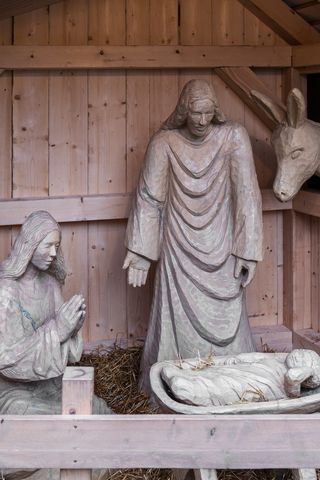 婴儿床、耶稣、耶稣、婴儿、马厩、玛丽亚、约瑟夫、驴子