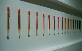 室内，无人，特写，红色，并排，秩序，静物，高角度观看