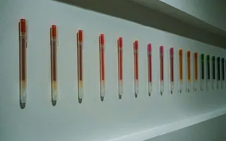 室内，无人，特写，红色，并排，秩序，静物，高角度观看