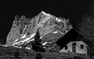 意大利皮埃蒙特瓦勒·斯特雷塔，边境，上游，塔博尔山，山脉，山脉