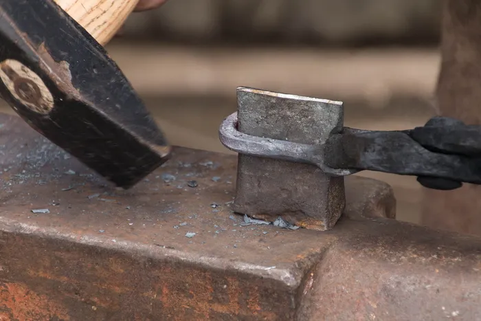 金属，冶金，铁匠，锤子，旧工艺，手工工具，作业工具，工具