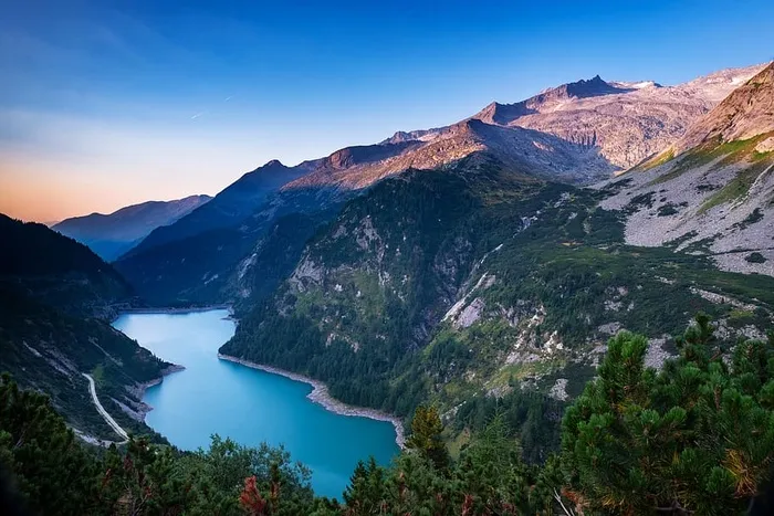 湖泊，冰川湖，水库，高山水库，水，全景，风景，自然
