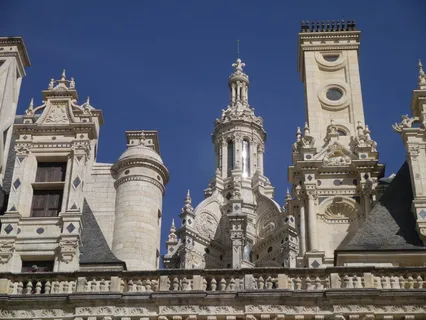 建筑、尚博德、文艺复兴、建筑结构、建筑外观、塔楼、旅游目的地、礼拜场所