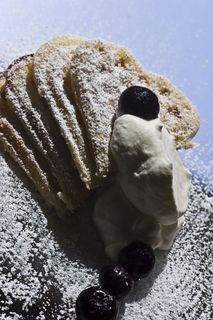 华夫饼，奶油，甜点，甜点，糕点店，白，水果，蓝莓