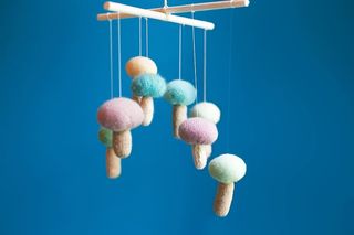 手工婴儿托儿所手机照片