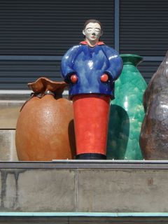 artwork，the陌生人，documenta ix，artists，thomas schütte，kassel，art，outside art