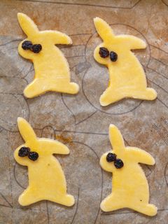 复活节，复活节兔子，复活节蛋糕，兔子，烘焙，面团，ausstecherle，食谱