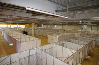 紧急避难所，避难所，帮助，避难所，建筑，室内，建筑结构，现代