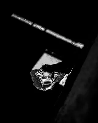 女人的灰度摄影