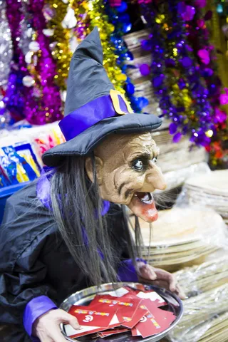 万圣节，假人，节日，帽子，衣服，哺乳动物，关注前景，庆祝