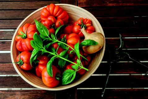 健康、番茄、模糊、木制、罗勒、碗、特写、聚焦