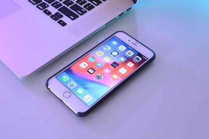 手机，手机，电子产品，手机，硬件，键盘，电脑，电脑硬件