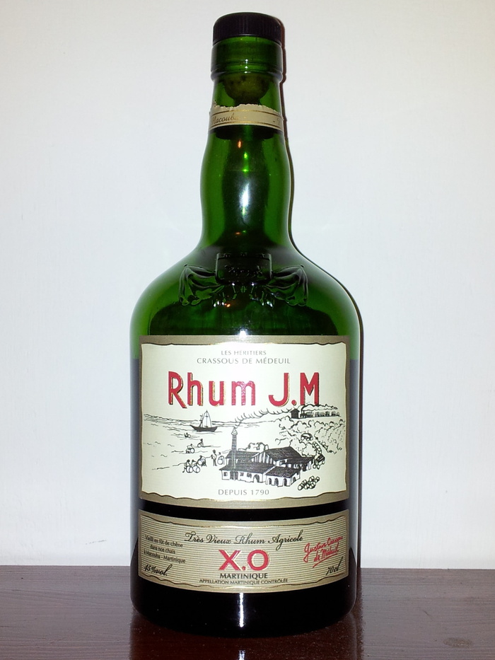 朗姆酒，马提尼克法语，聚会，瓶子，容器，文本，室内，西文