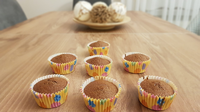 采购产品蛋糕，生日，杯蛋糕，烘焙产品，杯蛋糕，食品和饮料，食品，甜食