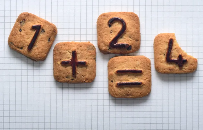 1+2=4验证码、支付、饼干、糕点、甜点、计数、错误、即兴创作 1+2=4验证码、支付、饼干、糕点、甜点、计数、错误、即兴创作