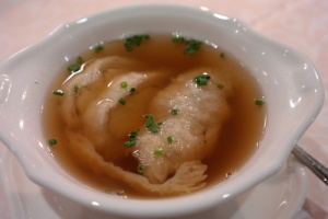 nockerlsuppe，汤，热的，热的，肉汤，吃，开胃菜，热的开胃菜