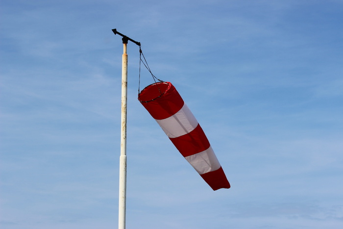 风向标、机场、美国、红色、天空、蓝色、低角度视图、自然