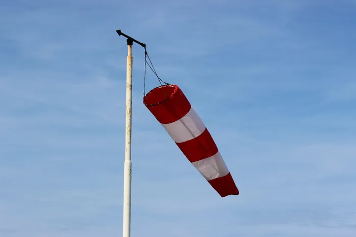 风向标、机场、美国、红色、天空、蓝色、低角度视图、自然