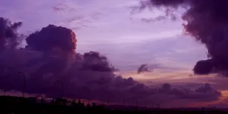 广角，天空，夕阳，一姓崔，云-天空，烟-物理结构，污染，烟囱