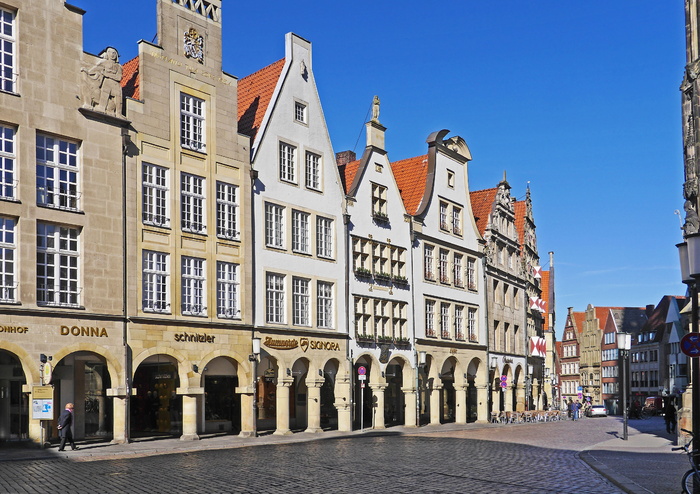 行人，步行，旁边，donna building，Munster，principal market，westfalen，山墙房屋