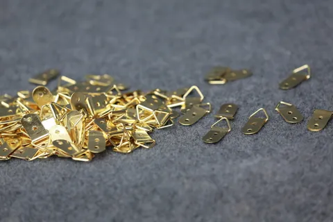 相册配件, 挂钩, 硬件, 金色, 静物, 没有人, 选择性聚焦, 大组物体