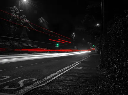 英国、南安普敦、城市、灯光、小径、夜晚、黑色、白色 英国、南安普敦、城市、灯光、小径、夜晚、黑色、白色