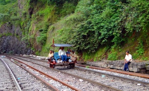 轨道检查车，铁路轨道，印度铁路，印度，铁路，山区铁路，轨道，铁路轨道