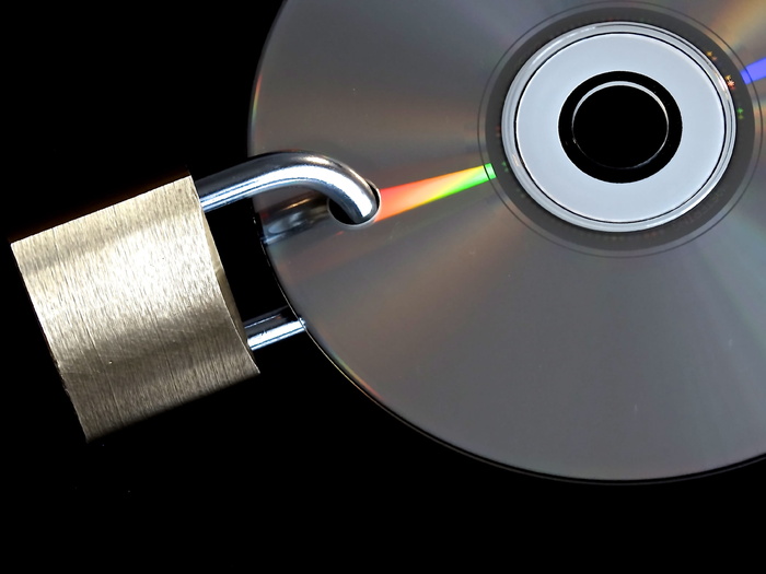 cd、挂锁插图、加密、隐私政策、数据安全、密码、访问数据、u形锁
