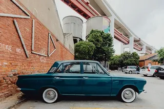 葡萄牙里斯本LX工厂创意区的时髦咖啡馆、设计工作室和商店