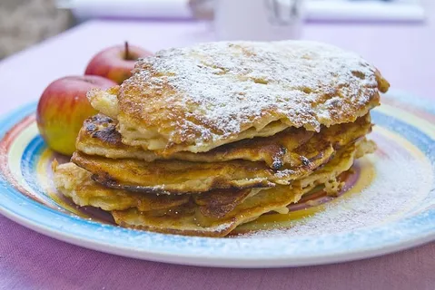 苹果、面包、早餐、蛋糕、特写、美味、甜点、食物 苹果、面包、早餐、蛋糕、特写、美味、甜点、食物