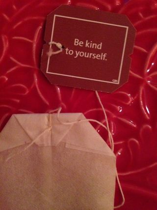 A信息、信息、妙语、击倒包、文字、室内、特写、红色