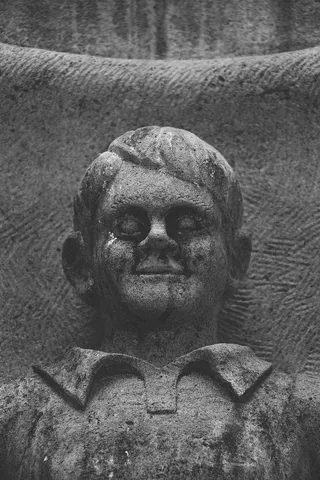 荷兰，阿姆斯特丹，黑白，恐怖，雕像，石头，风化，男孩