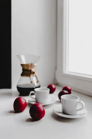 美味的早晨新鲜煮过的过滤咖啡