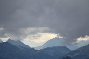 schwitzerland、伯尔尼、瑞士阿尔卑斯山、山脉、自然之美、云天、风景-自然、天空