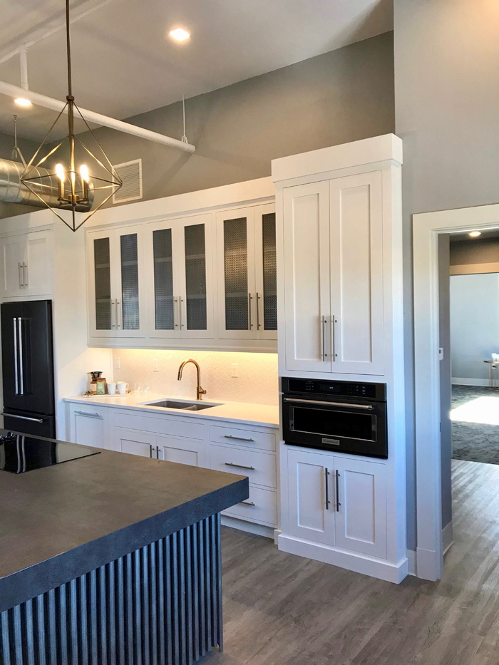 房间，室内，厨房，木材，家具，电器，室内设计，硬木