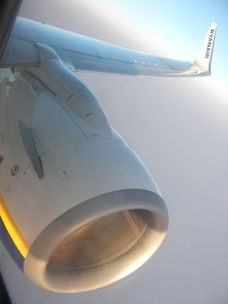 飞机，窗口，视图，云，天空，螺旋桨，飞行器，飞机