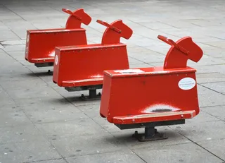 perde、儿童、操场、金属、扶手、岩石、跷跷板、红色