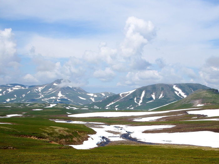 堪察加半岛，高山高原，苔原，火山，雪，夏天，八月，山脉