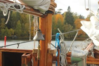 帆船，船钟，木船，帆船，理货，航海，钟，聚焦前景