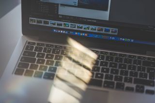 macBook笔记本电脑电脑浏览研究学校学习工作