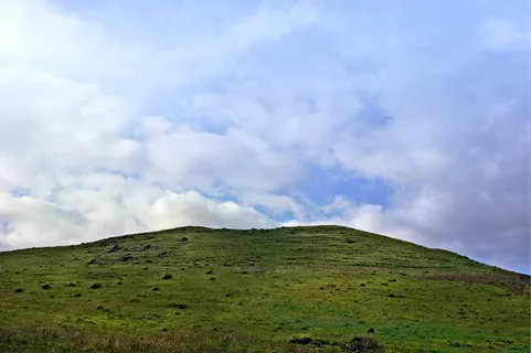 山,自然,草地,云,天空,绿色,丘陵,当然 山,自然,草地,云,天空,绿色,丘陵,当然