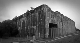 掩体，腐烂，风化，掩体，建筑物，废墟，混凝土，毁坏