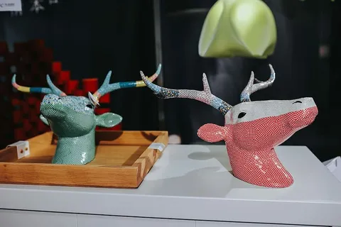 画廊里的各种艺术作品 画廊里的各种艺术作品