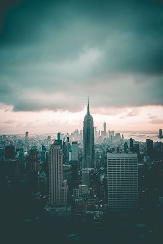 纽约，帝国大厦，岩石之巅，夏季，多云，建筑外部，建筑结构，建筑