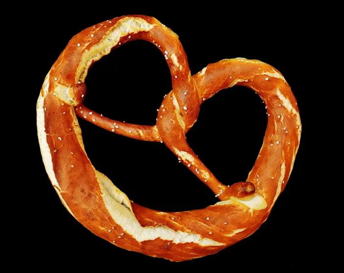 巧克力椒盐卷饼，wiesnbreze，breze，椒盐卷饼，巨大，riesenbreze，美味，咸