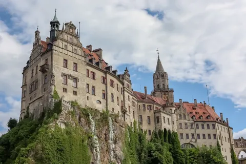 童话城堡sigmaringen，sigmaringen，童话城堡，天空，山，童话，德国，sigma摔跤城堡