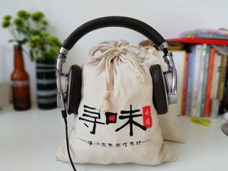 反刍南方, 在新疆, 灰枣, 枣, 中国, 文本, 西文, 通讯