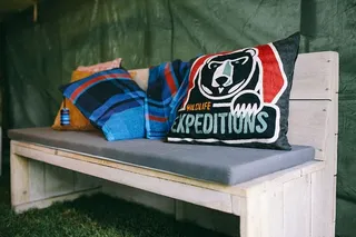 军用帐篷的内部