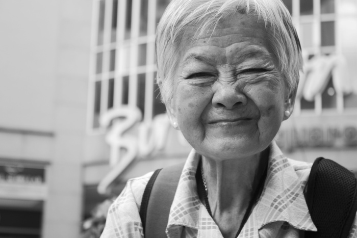 女士，穿着，灰色，格子，领，上衣，公民，微笑